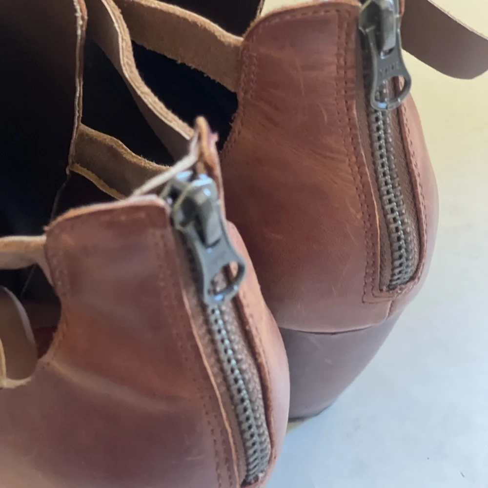 Korks Stella Leather Suede Peeptoe Ankle Booties Boots Sandals Womens 8.5